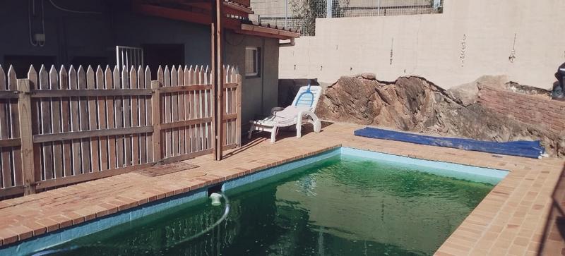 To Let 3 Bedroom Property for Rent in De Bakke Western Cape